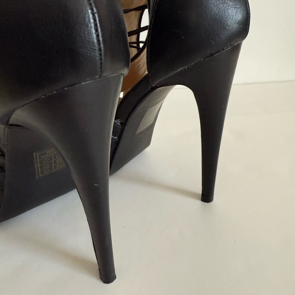 Adriana New York Black Heels - Picture 10 of 12
